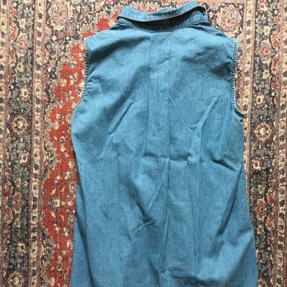 Sleeveless denim top - Picture 4 of 7